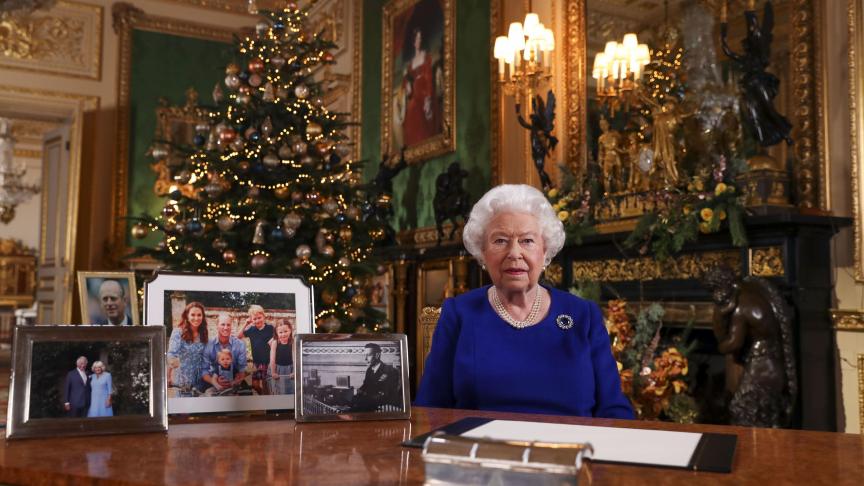 La reine Elizabeth II a enregistré sa traditionnelle allocution de Noël à Windsor Castle.