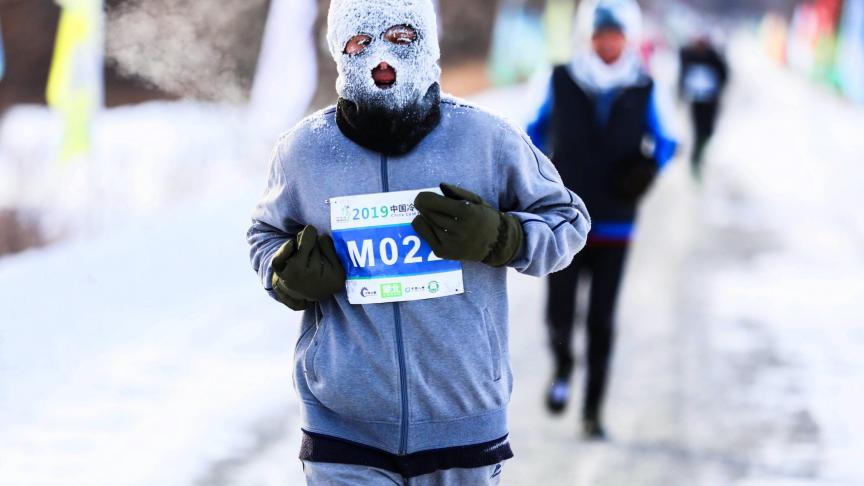 Le marathon le plus froid du monde
? Les participants en ont bavé en tout cas, en Chine.