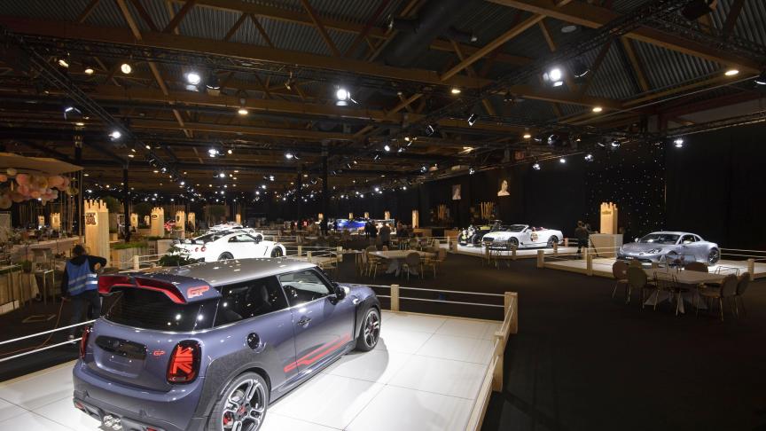Exposition de voitures de luxe «Dream Cars» au Palais 1
