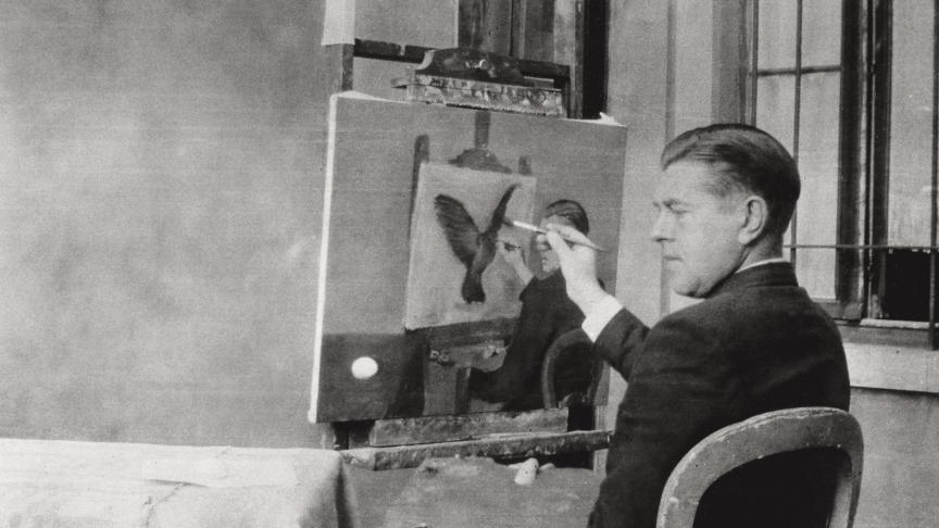 Jacqueline Nonkels (photographe), René Magritte peignant «
La clairvoyance
», Bruxelles, 4 octobre 1936.