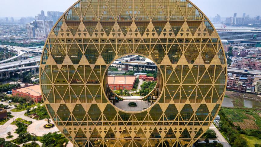 Vue aérienne du building de Guangzhou appelé «
Le Cercle
».