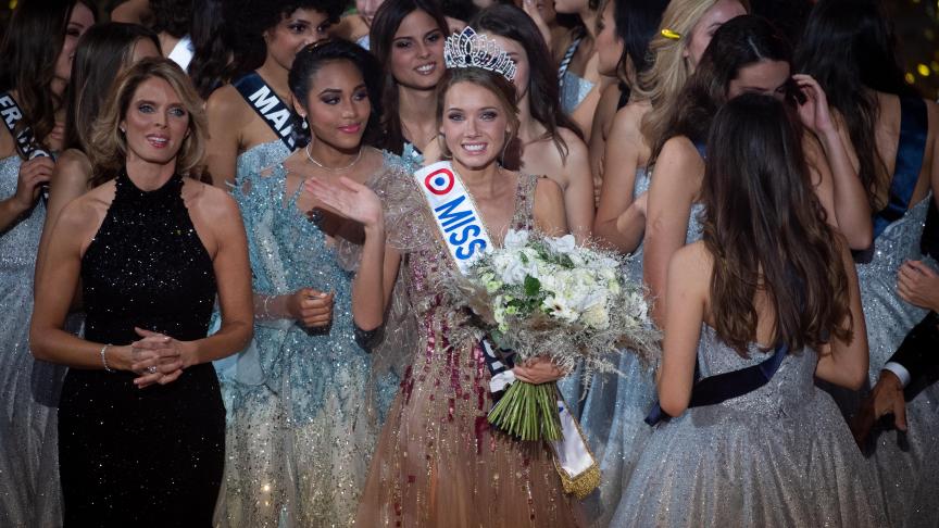 Miss Normandie a été élue Miss France 2021.