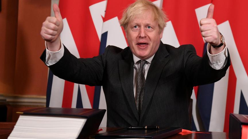 Le Premier ministre britannique Boris Jonson après avoir signé l’accord post-brexit entre le Rouyaume-Uni et l’Union européenne