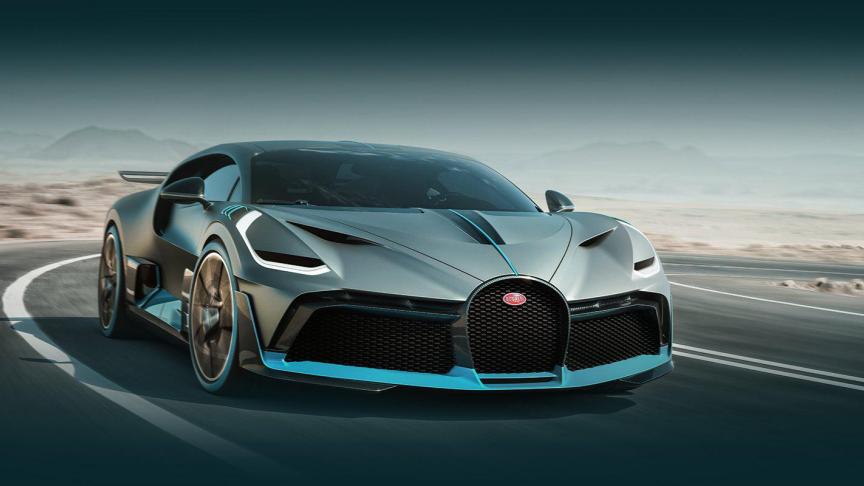 Si leur look a bien changé au fil des ans, les Bugatti collectionnent toujours les superlatifs.