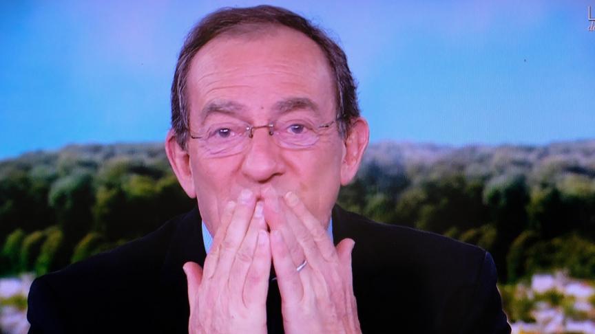 Jean-Pierre Pernaut lors de ses adieux au JT de TF1 le 18 décembre.