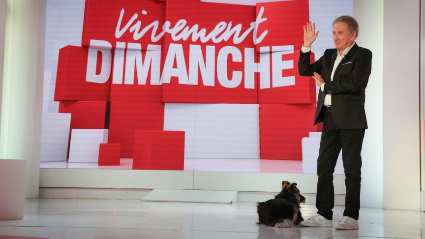 Reprise de l'émission Vivement Dimanche présentée par Michel Drucker, après son opération du coeur à l'automne 2020