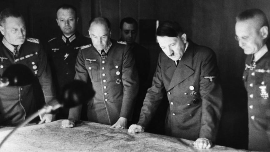 Hitler en pleine préparation de l’opération Barbarossa.