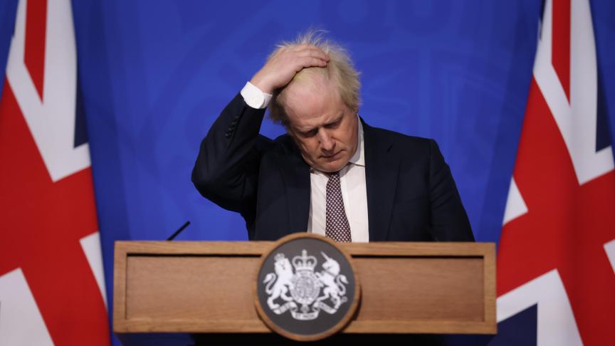 Le Premier ministre Boris Johnson donne une conférence de presse après la confirmation de la présence d’un variant du Covid en Angleterre.