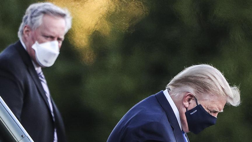 Donald Trump et son ancien chef de cabinet Mark Meadows, le 2 octobre 2020, à Washington.