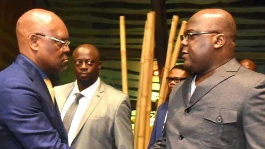 François Beya (à g.), alors conseiller spécial du président en matière de sécurité, et Félix Tshisekedi: une arrestation qui soulève bien des interrogations à Kinshasa.
