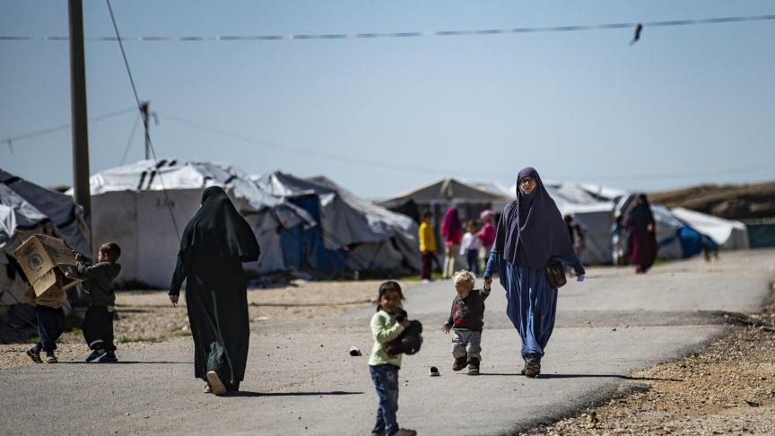 Après cette mission, il reste désormais quatre femmes et cinq enfants d’origine belge dans le camp de Roj, au nord-est syrien.