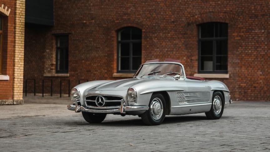1961 Mercedes-Benz 300 SL Roadster. Estimation 1.150.000-1.400.000€.