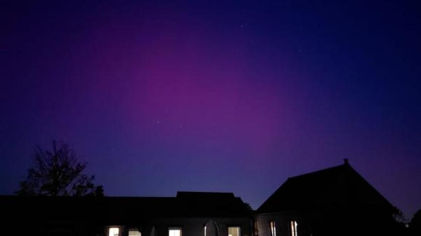 L'« aurore boréale » observée en Belgique n'en était pas une - Le Soir