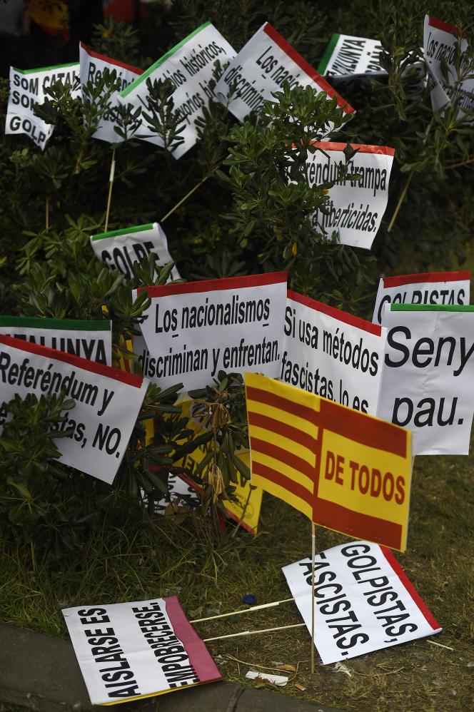 SPAIN-NATIONAL-DAY-CATALONIA-INDEPENDENCE-DEMO (2)