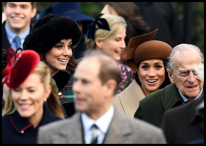 Kate Middleton et Meghan Markle ont le sourire.