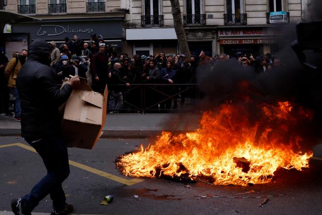 FRANCE-PENSIONS_PROTESTS