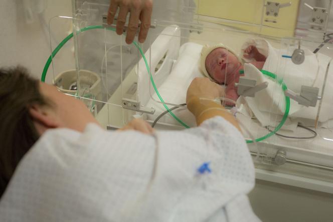 La Charte du nouveau né hospitalisé pour éviter de séparer bébé de